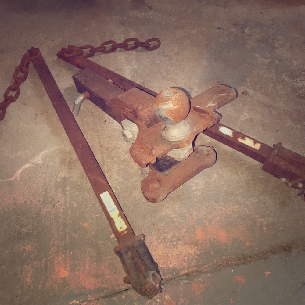 Reese weight distribution hitch